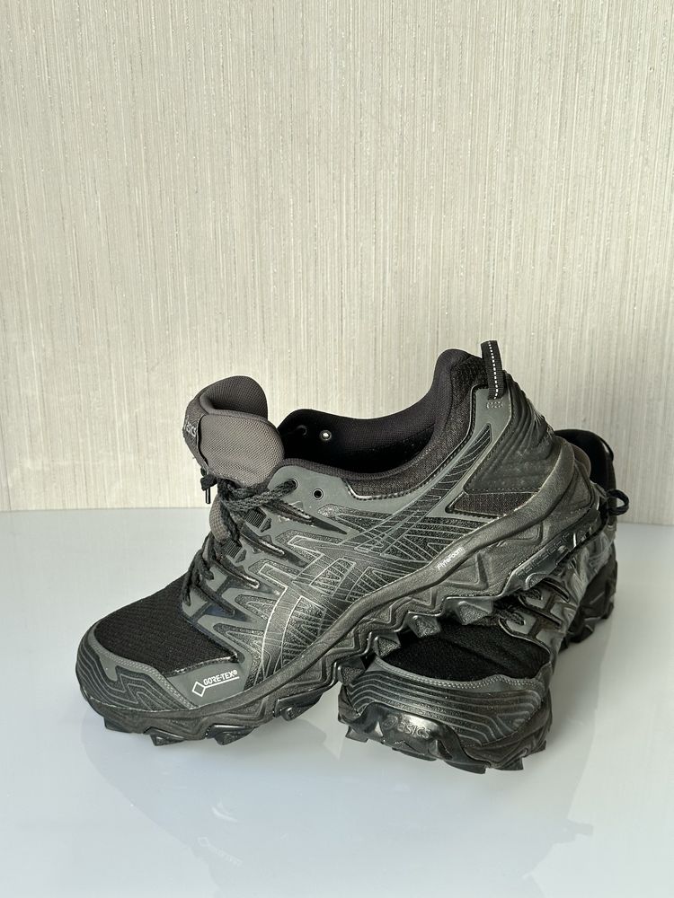 Кросівки Asics Fuji Trabuco 7 GTX з Gore-tex