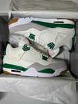 Jordan4Retro SB Pine Green R.37.5