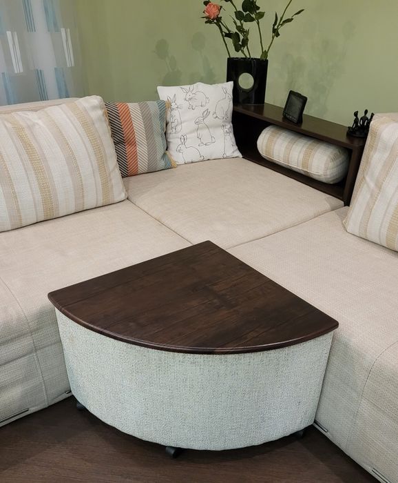 Журнальный стол.