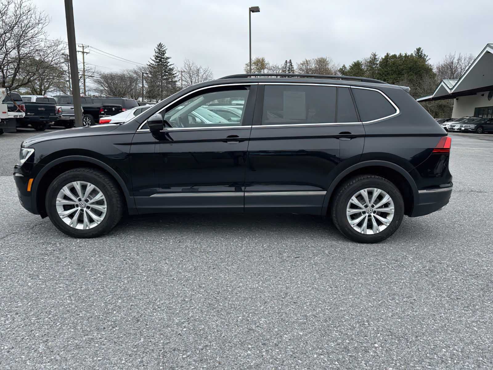 Volkswagen Tiguan SE 2018