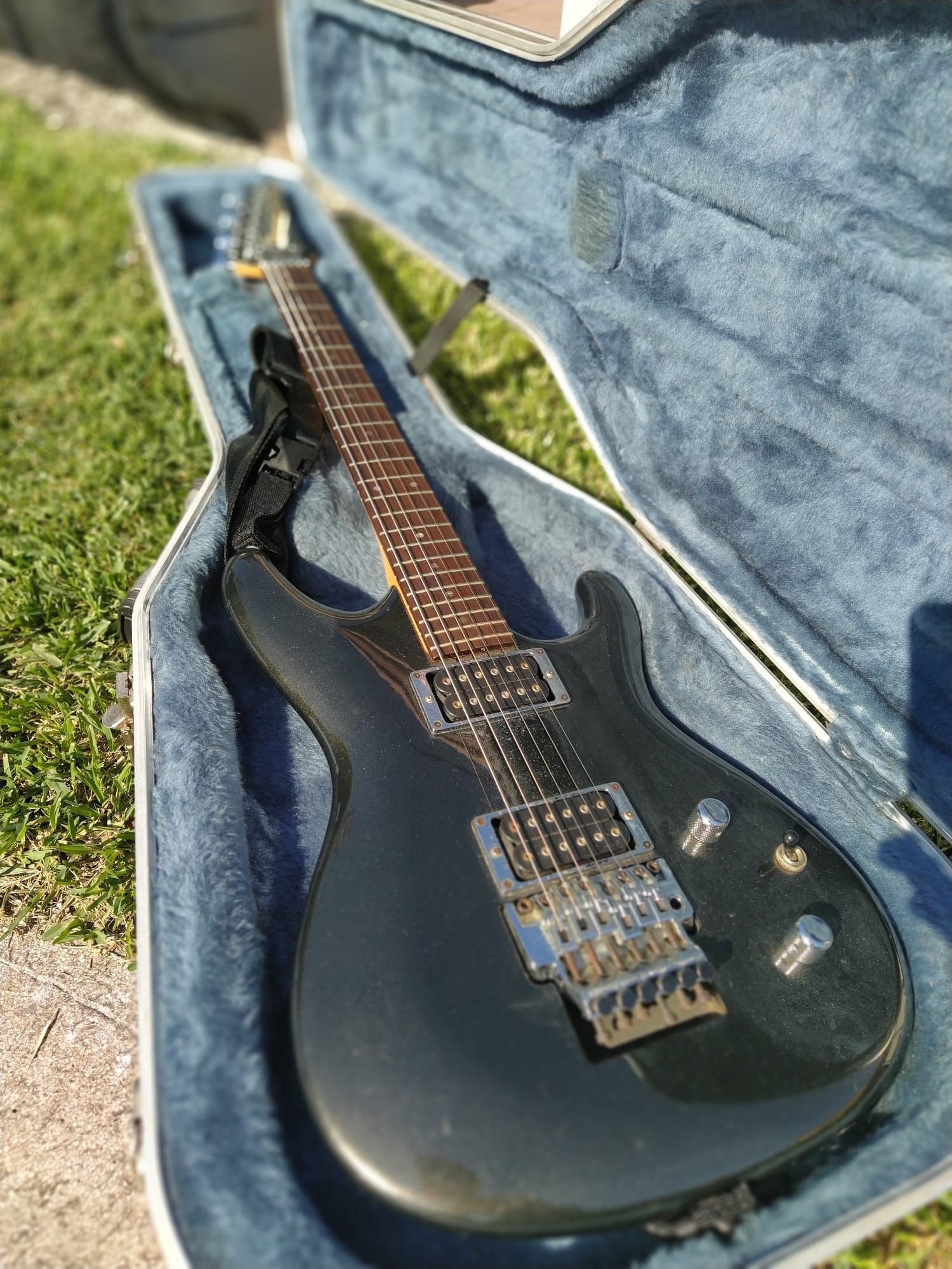 Guitarra Ibanez JS1000