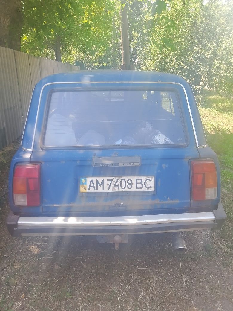 Продам ваз 2104.