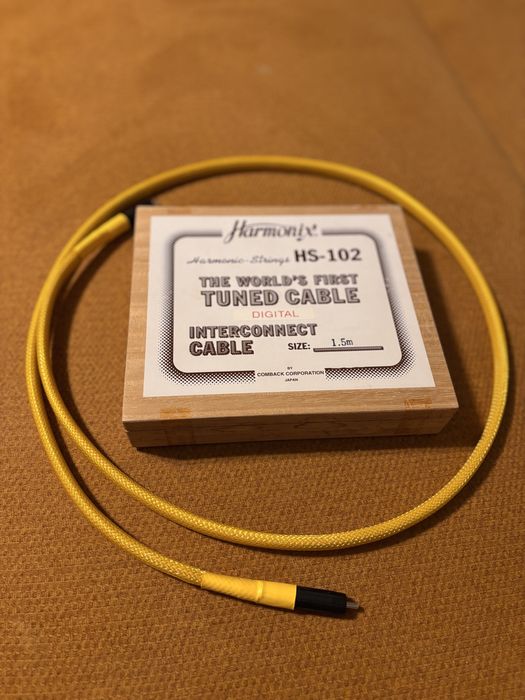 Combak HARMONIX hs-102 , cyfrowy interkonekt 1.5m RCA w pieknym stanie