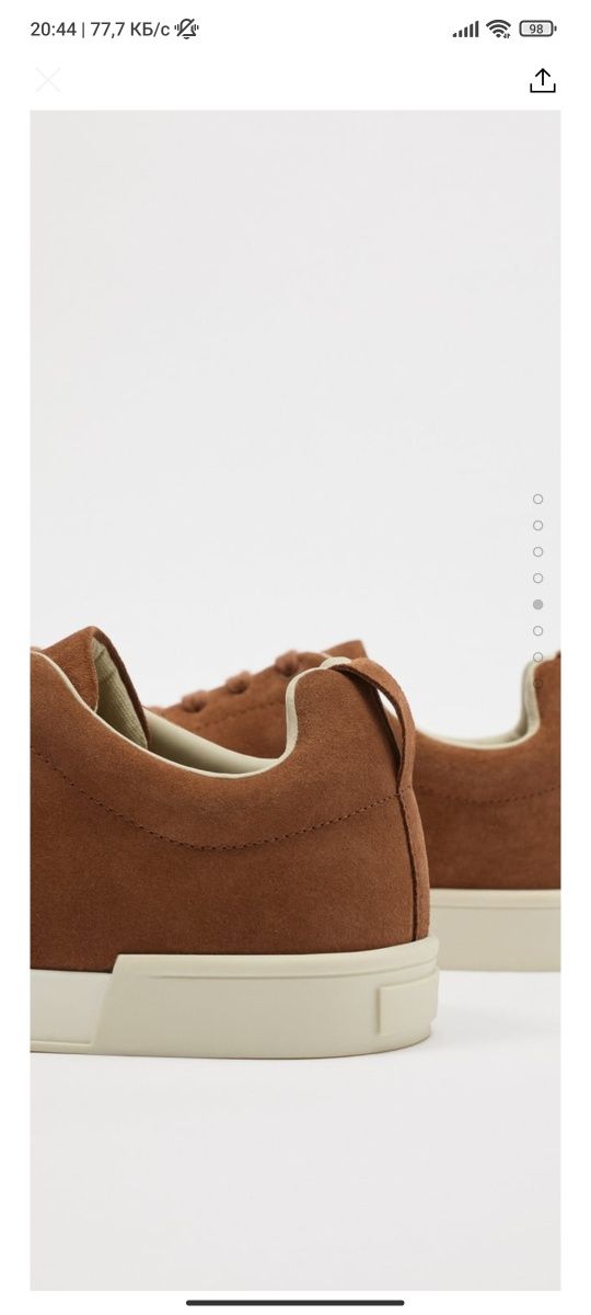 Новые кожаные кроссовки Zara