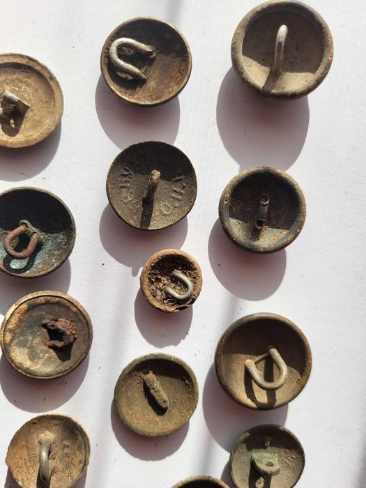 Guziki wojskowe polskie carskie pruskie