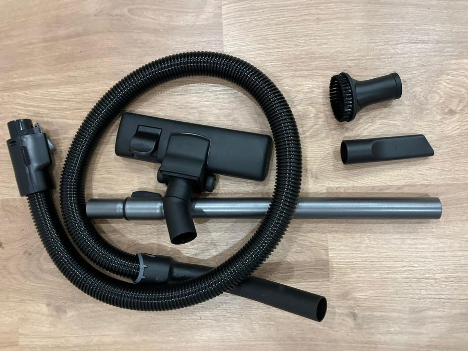 Vendo Aspirador a Seco Karcher VC3