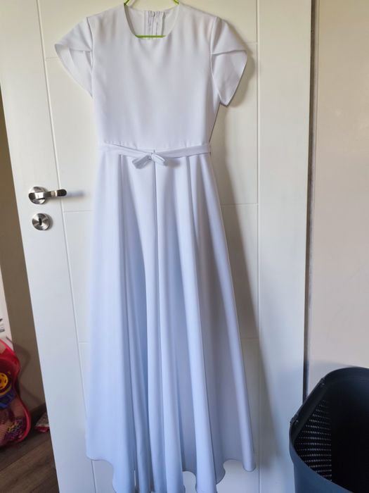 Sukienka komunijna 152 cm