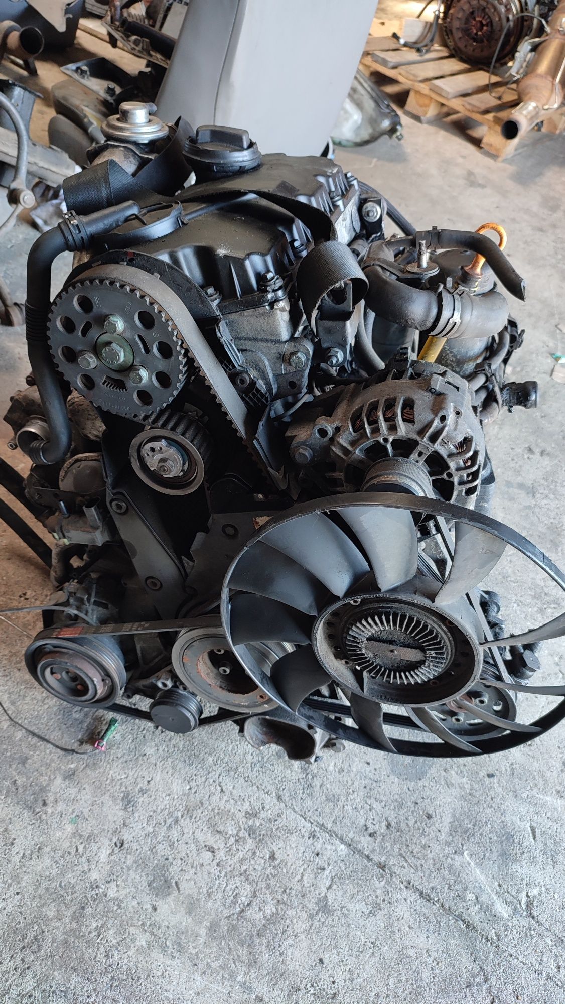 Двигун AWX 1.9 tdi audi a4 b6, a6 c5, Super b 1, Passat B5