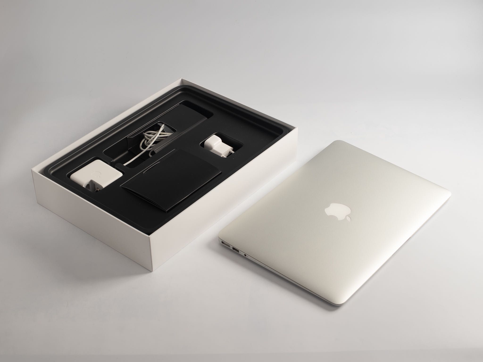 MacBook Air 13” świetny stan