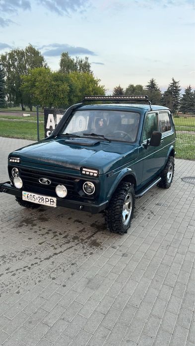 Продам ваз ніва 2121