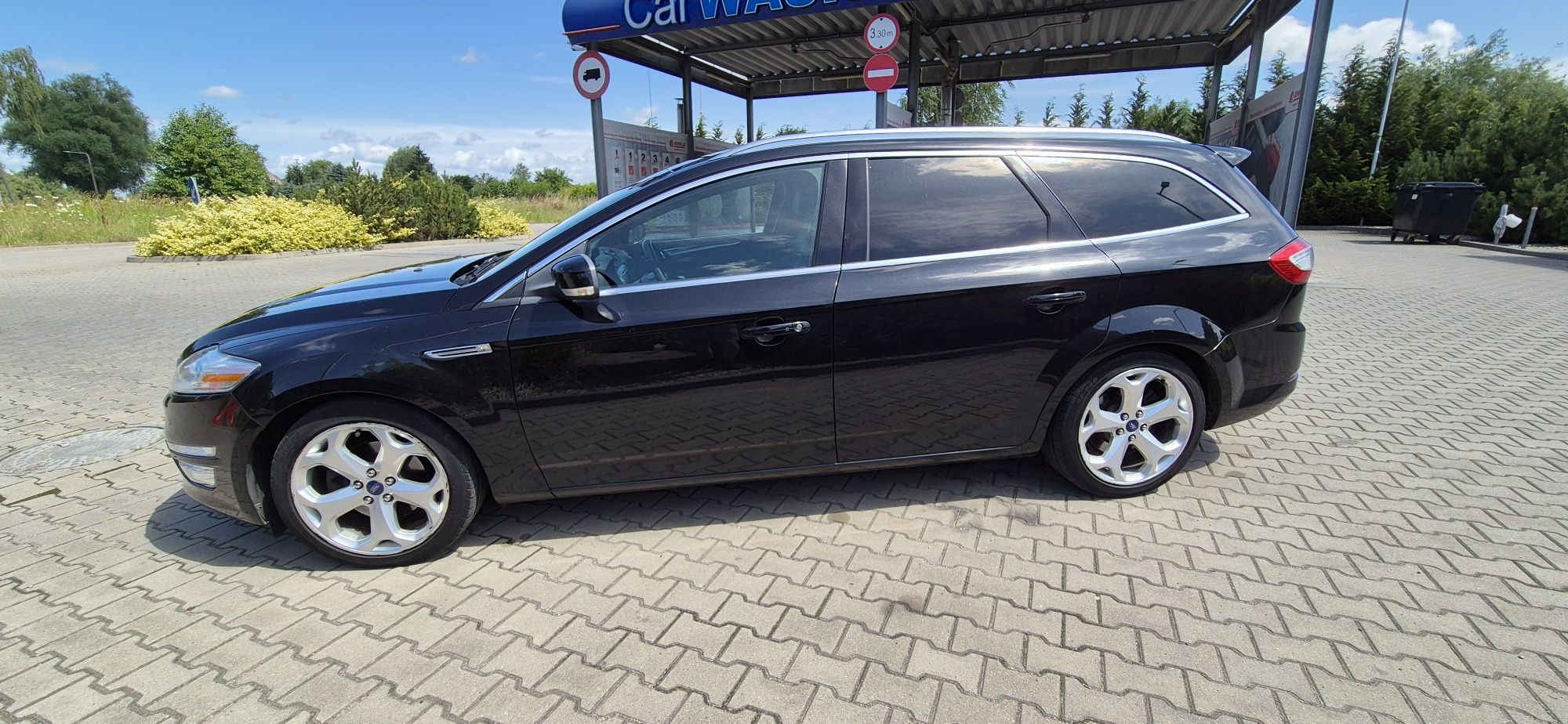 Ford Mondeo TITANIUM 2.0 tdci 140KM manual