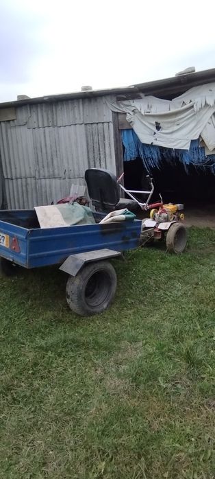 Мотоблок бензиновий