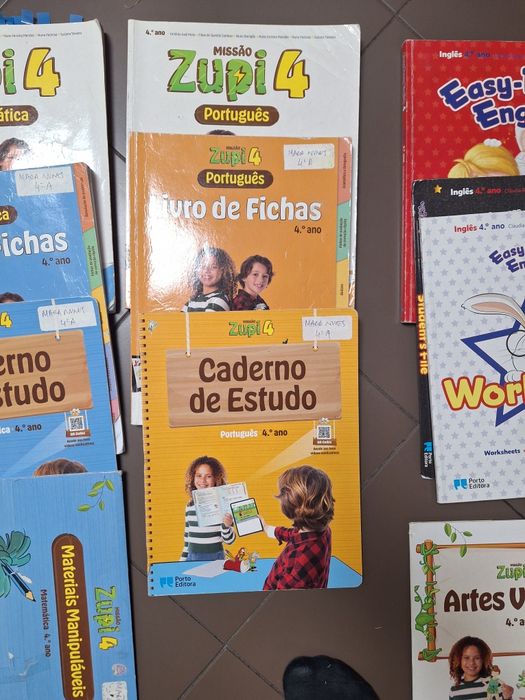 Manuais escolares e livros / cadernos de fichas Zupi 4 ano