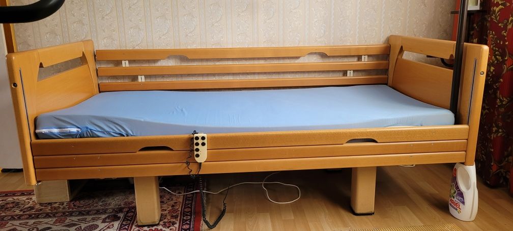 Łóżko rehabilitacyjne elektryczne używane sprzedam