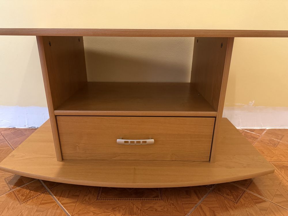 Szafka pod telewizor
