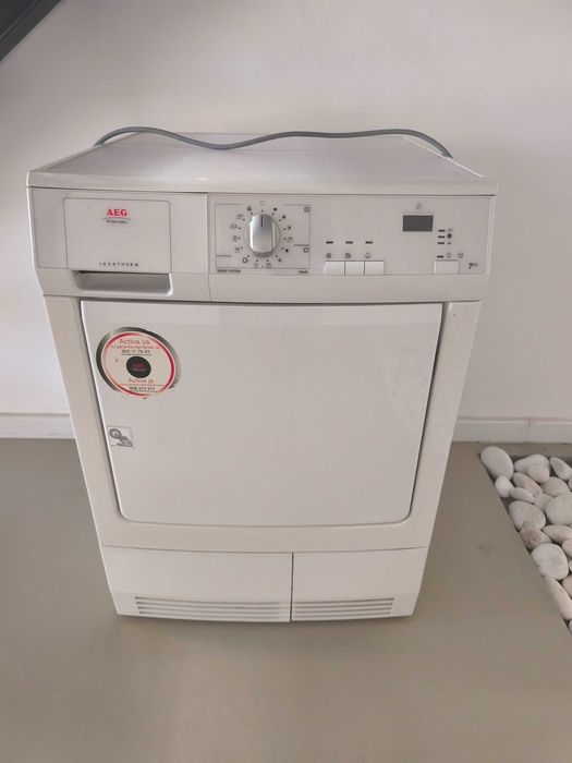 Máquina de secar roupa
