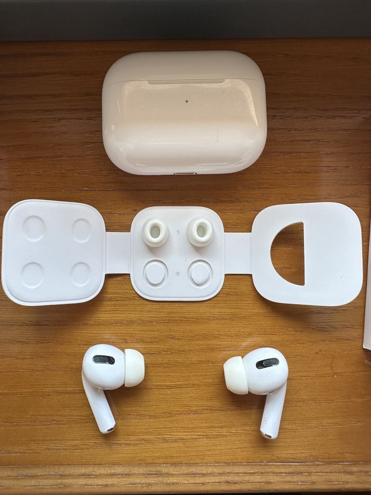 Air Pods Pro Apple