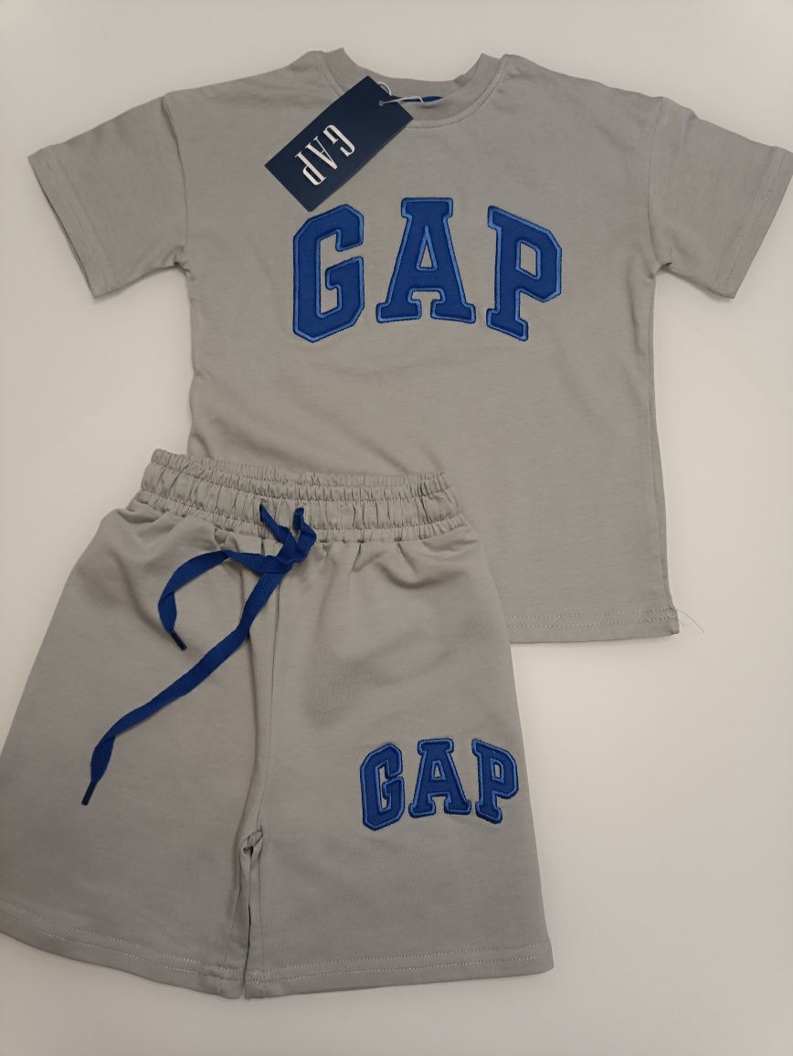 Костюм для хлопчика Gap