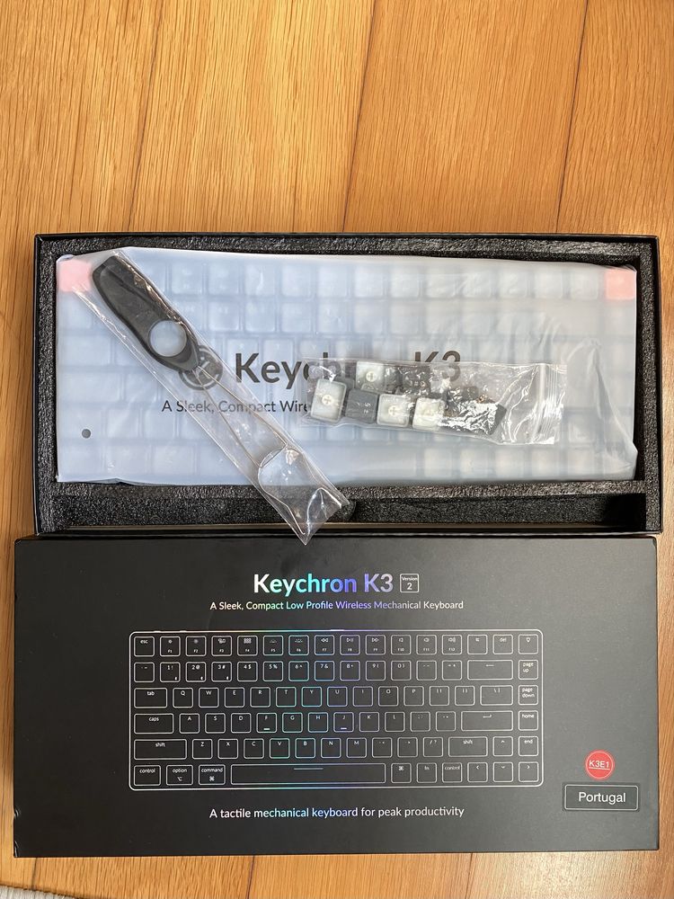 Teclado Keychron K3 v2 75% PT-PT, Low Profile sem fios e mecânico.