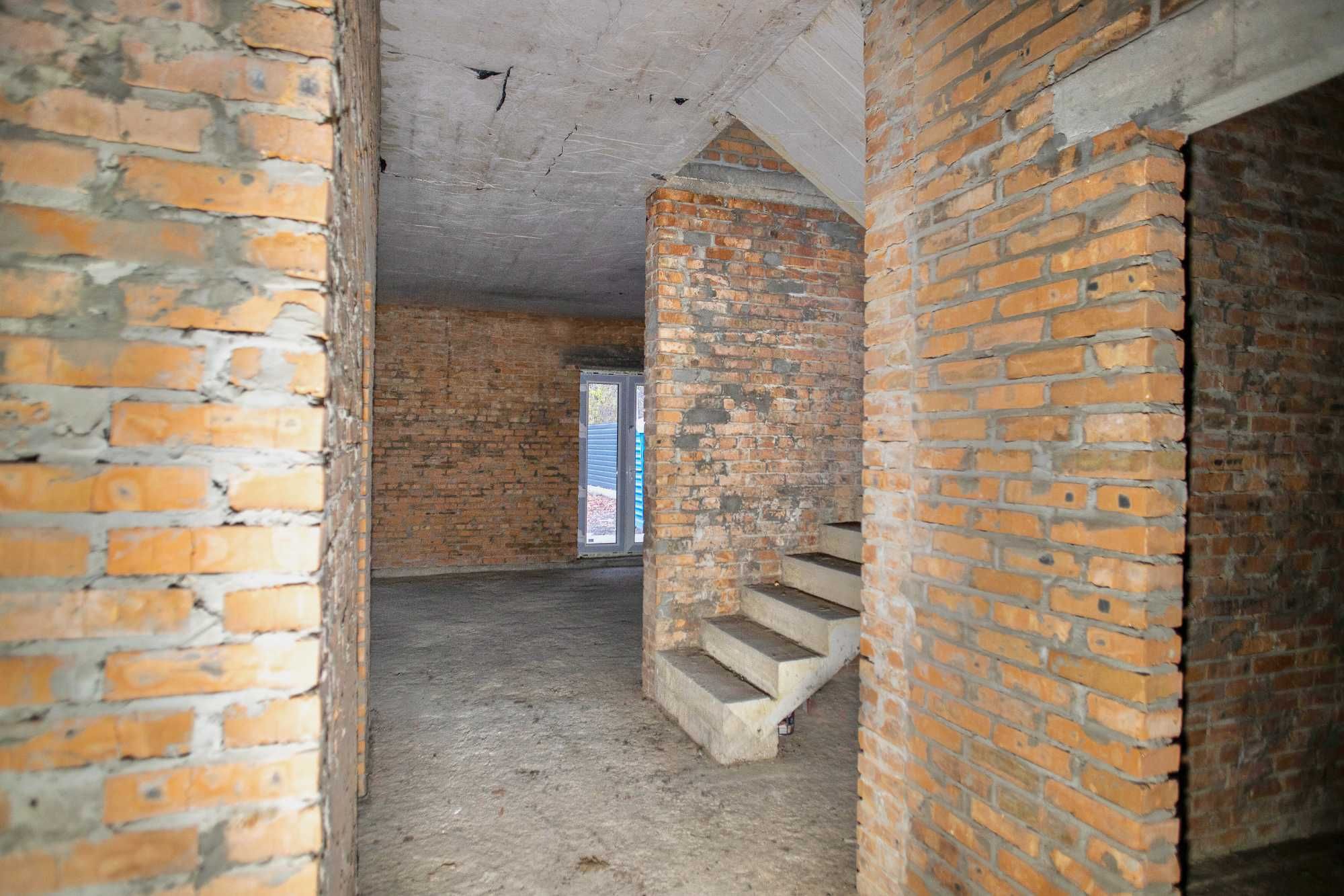 Продаж будинку 2 пов.200м2 ділянка з виходом у ліс, 2 км м.Житомирська