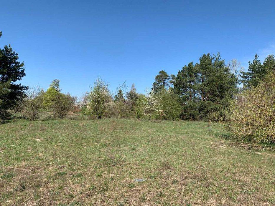 Земля під базу від починку біля озера в Лісовичах! Комунікації поруч