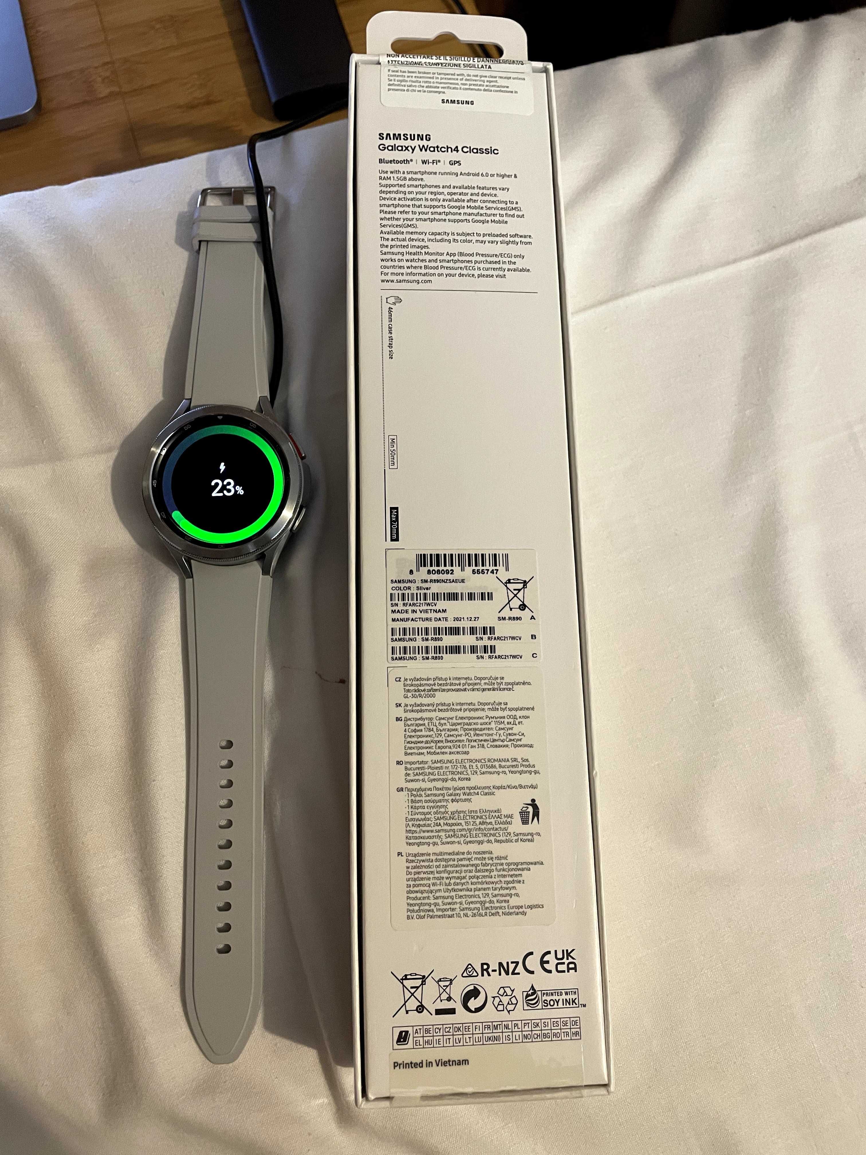 samsung galaxy watch 4 classic 46mm Wi-Fi SM-R890