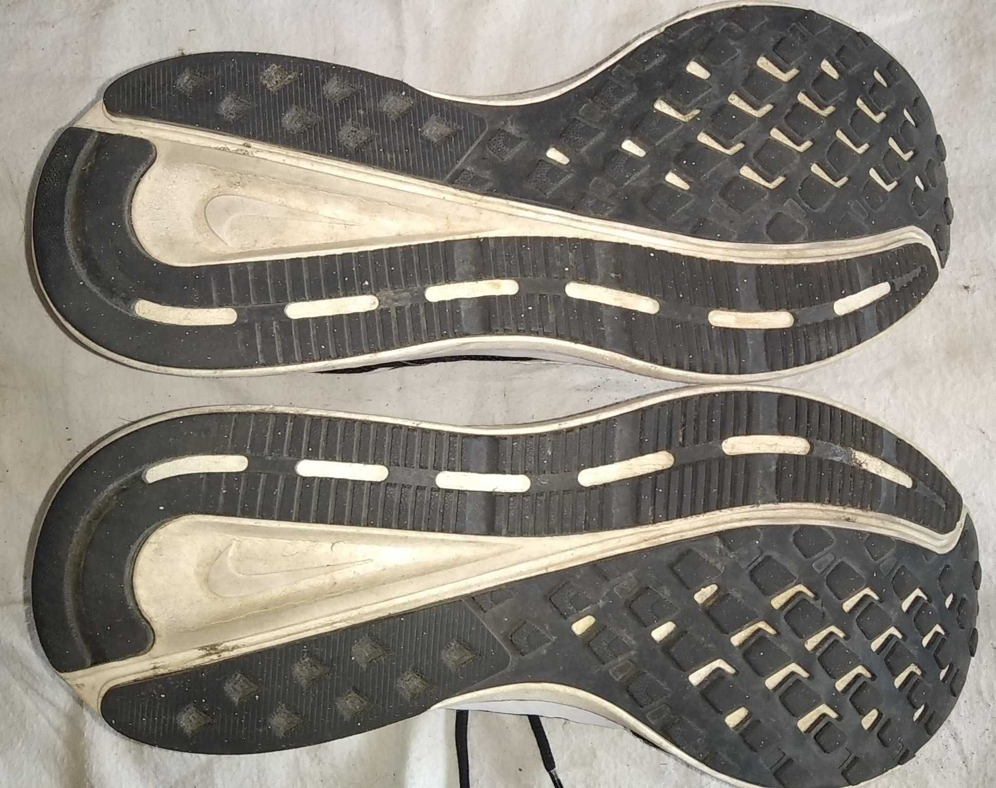 buty Nike Run Swift 2 48.5 #104