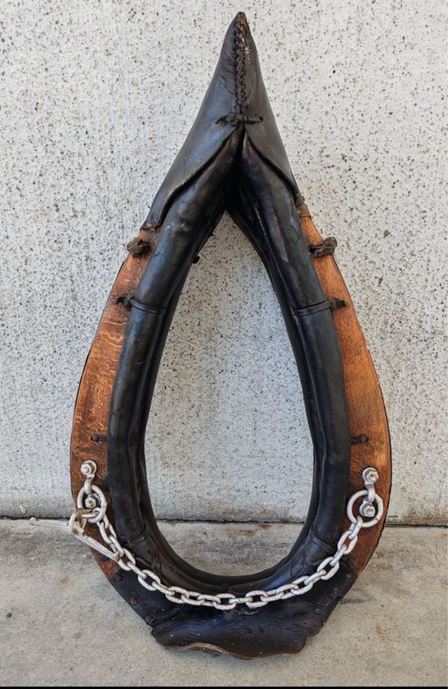 Antigo Jugo/ canga cavalos