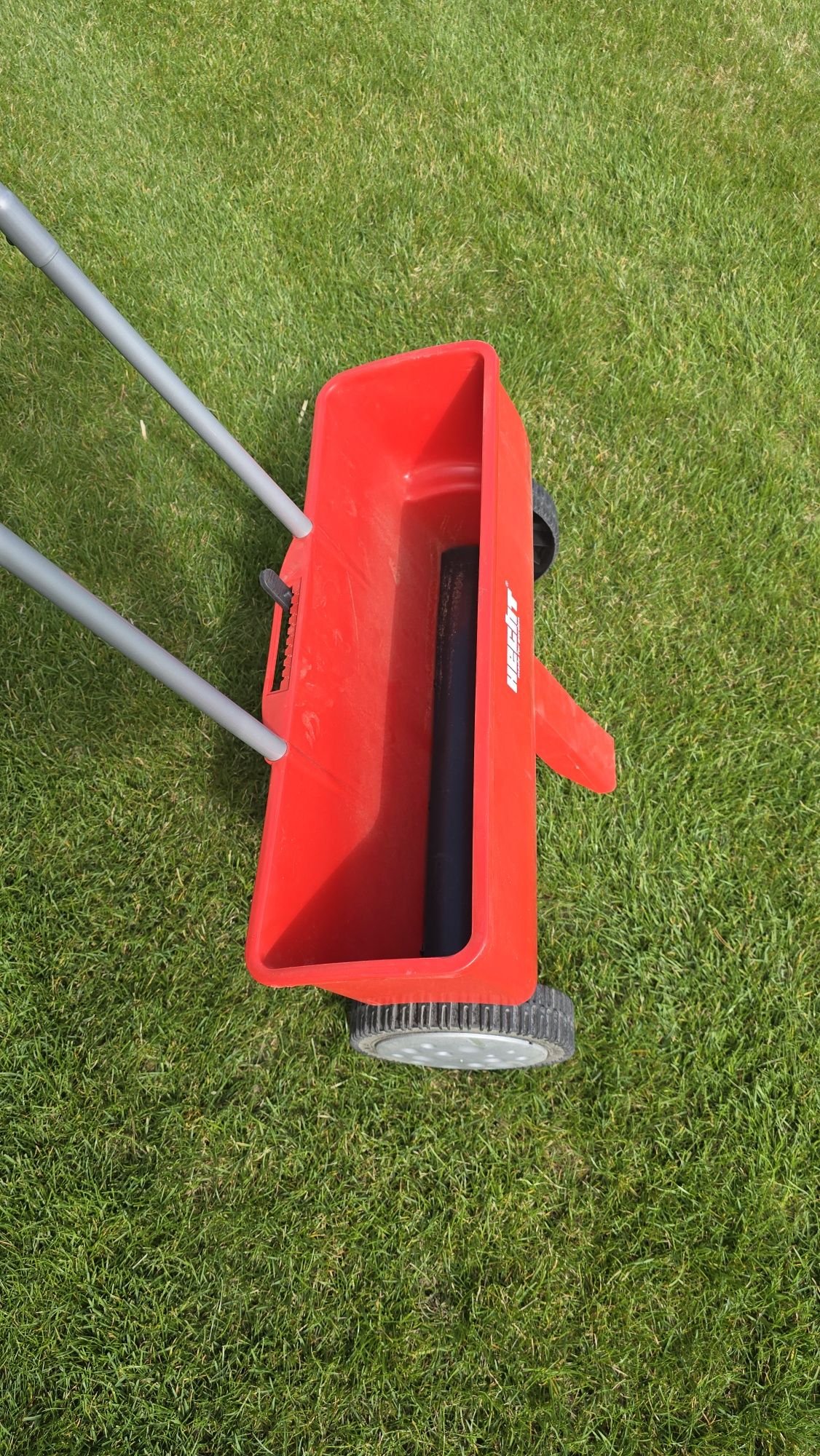 Aerator wertykulator z koszem walec wynajem wypożyczenie