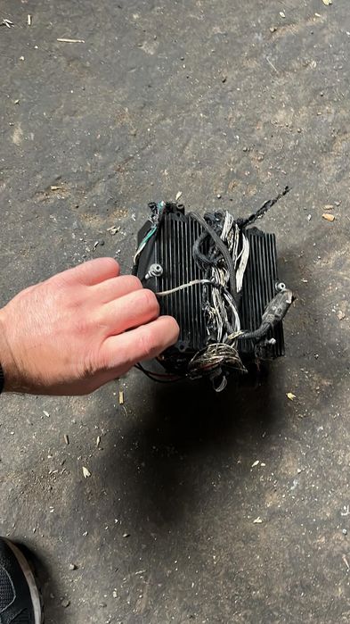 Продаю Антенна GPS CRPA на 4