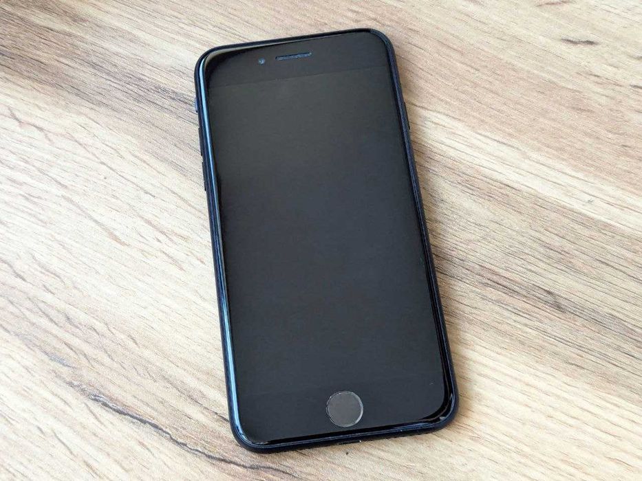 iPhone SE 2020 64GB Black