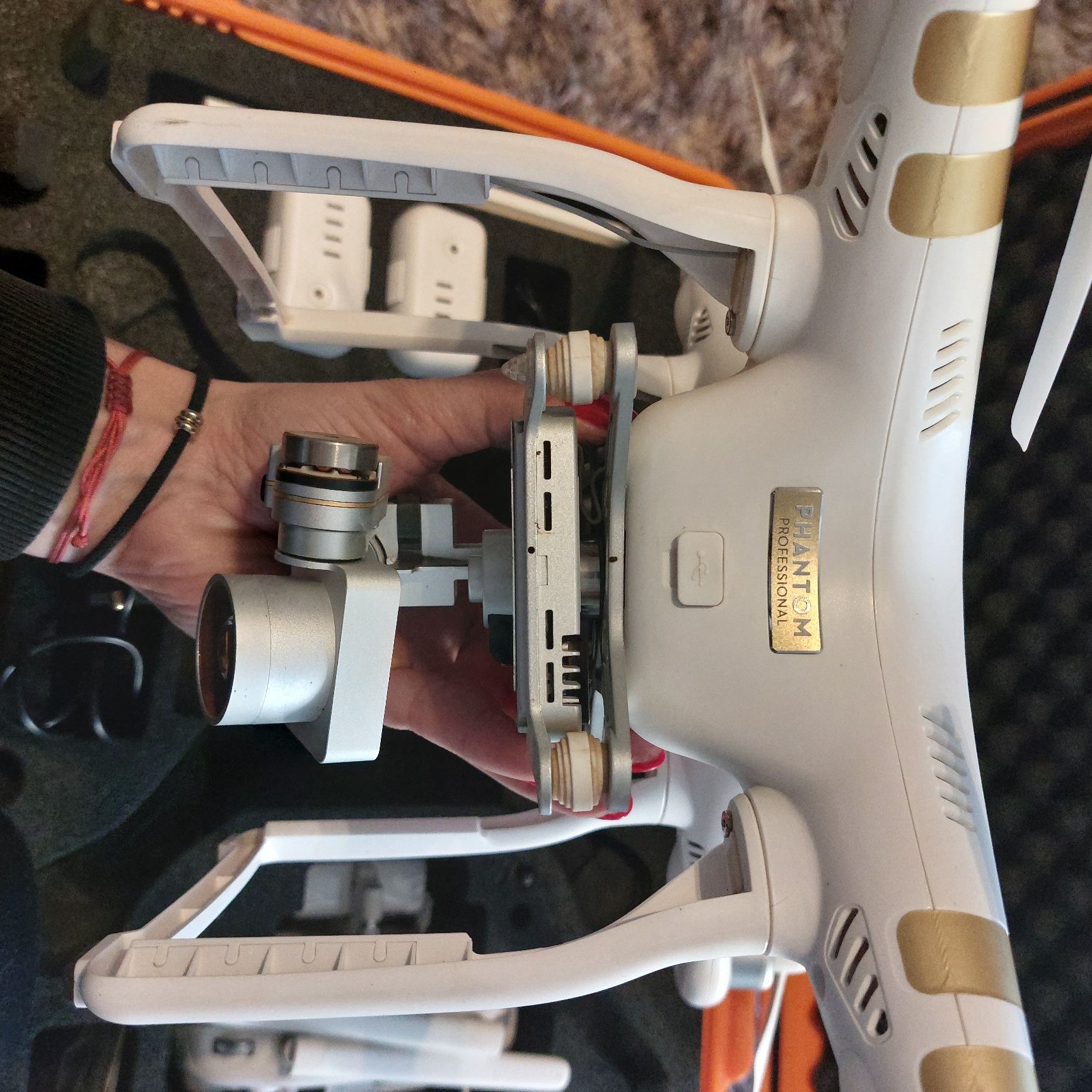 DRON DJI PHANTOM 3 Advenced+ walizka