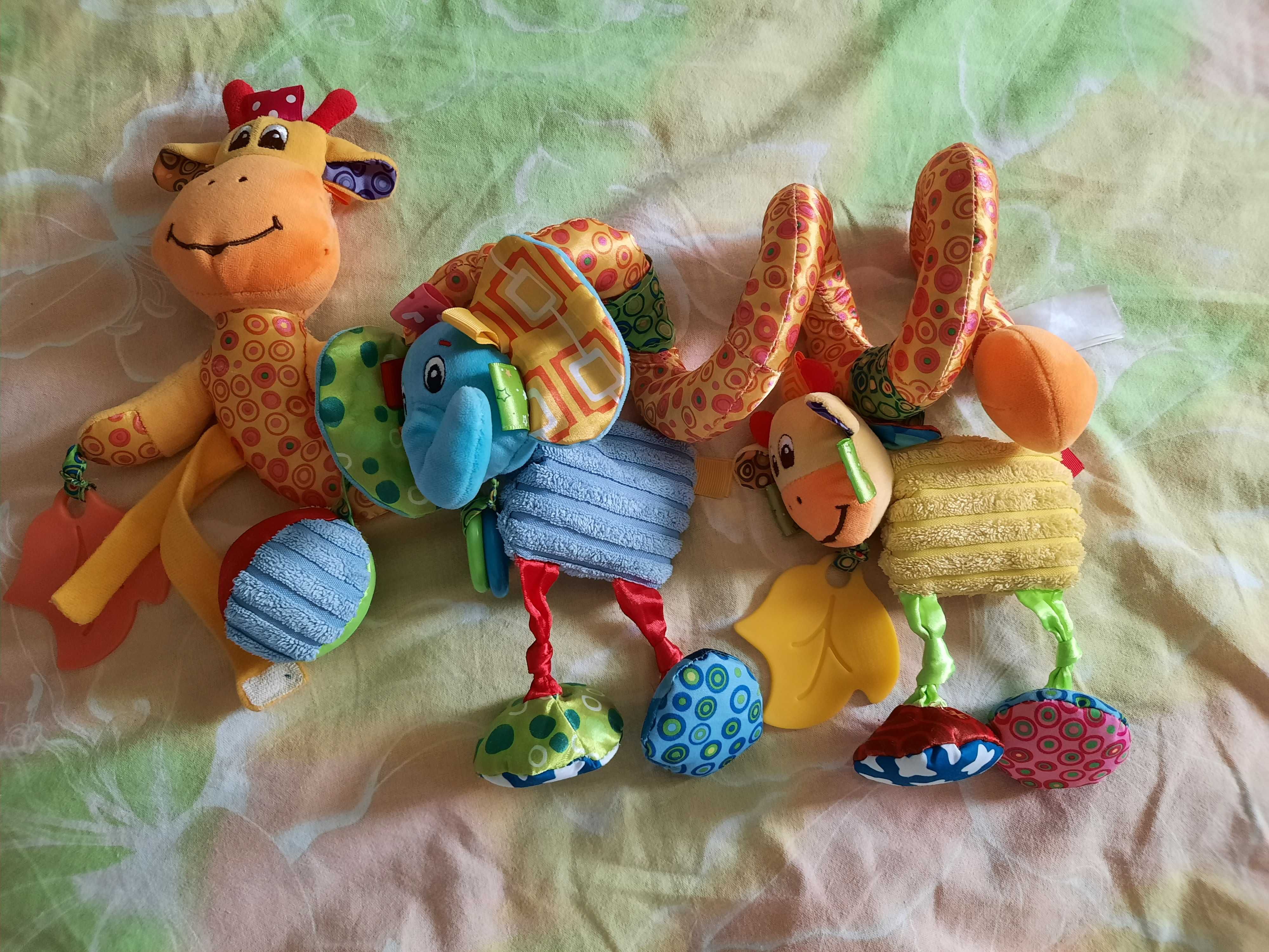 М'які дитячі іграшки Sozzy в дитяче ліжко або візочок