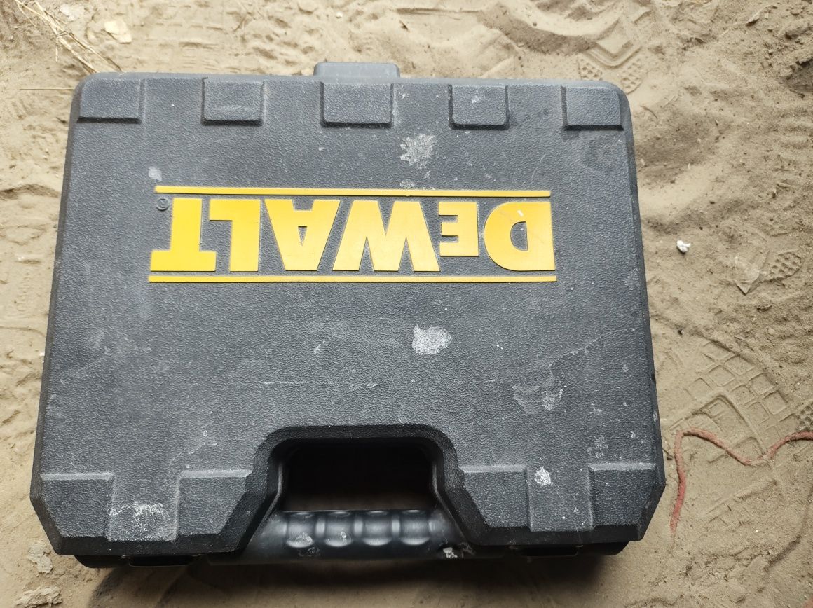 Ящик, кейс, DeWalt