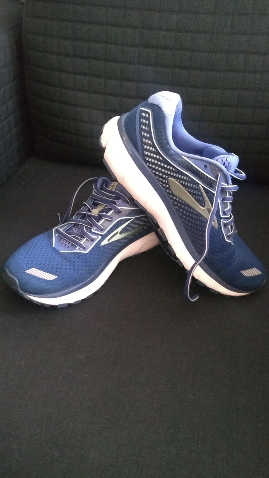 Brooks Ghost 12 r. 40 buty do biegania