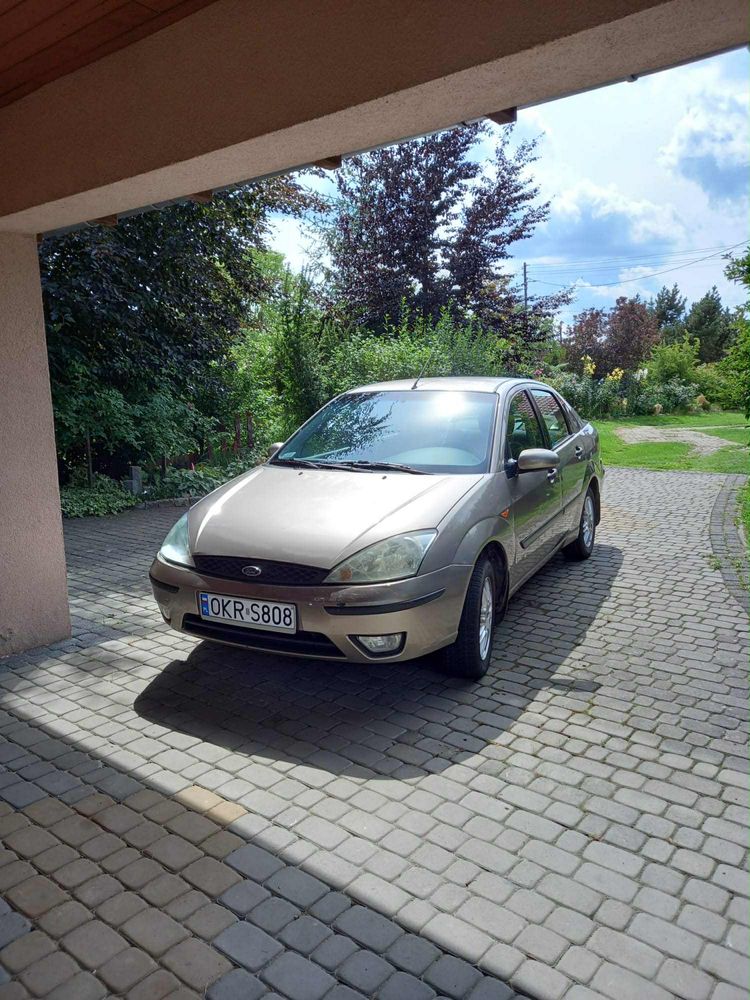 Ford Focus 2004.