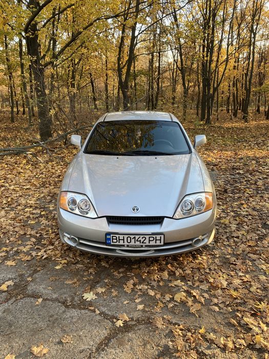 Hyundai coupe tiburon