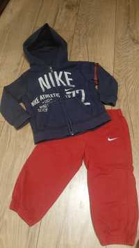 Dres chłopięcy Nike 80-85 cm