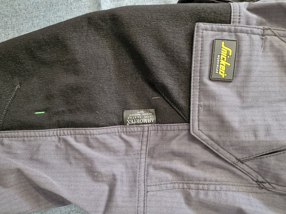 Snickers 6923 flexiwork spodnie robocze dla posackarzy rozmiar 108(54)