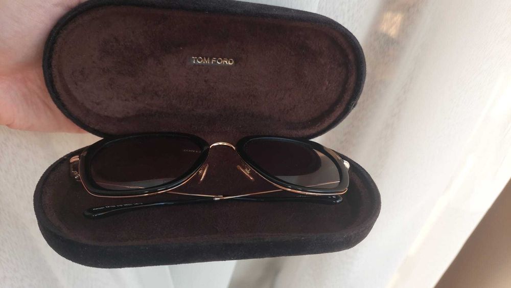 Tom Ford KENYAN - Women's Sunglasses - Shiny Black/Smoke Gradient