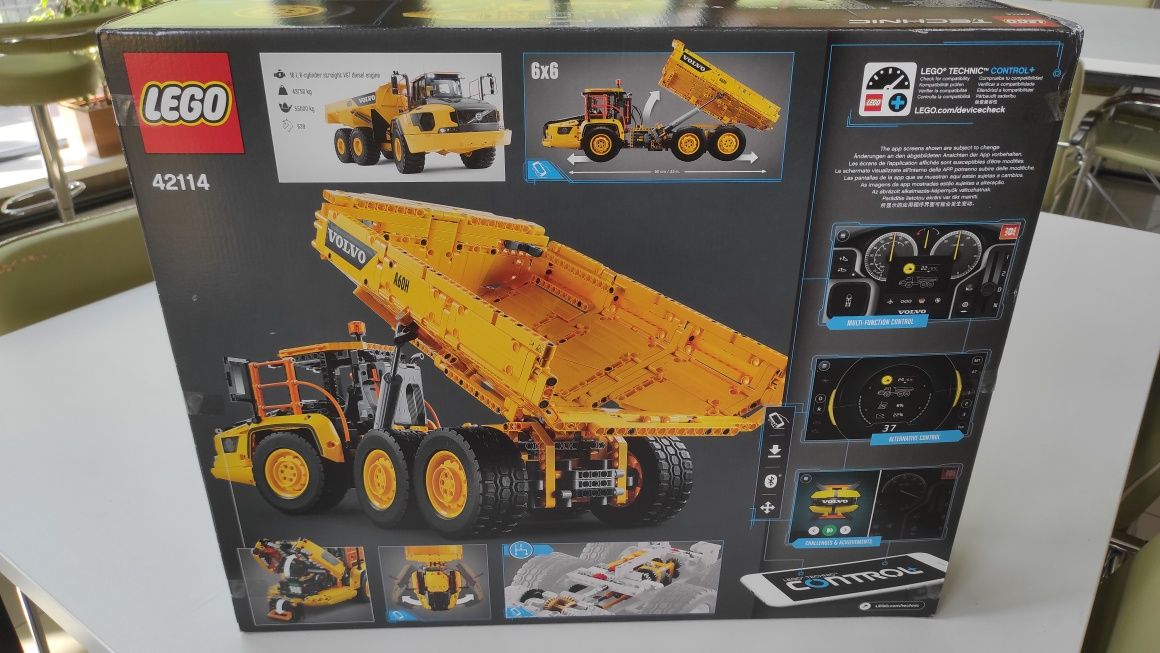Конструктор LEGO Technic 42114 Шарнірний самоскид Volvo 6х6