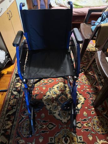 Продам инвалидную коляску в хорошем состоянии б/у