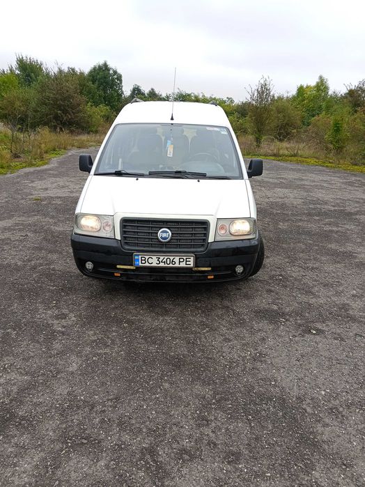Продам авто2005 року