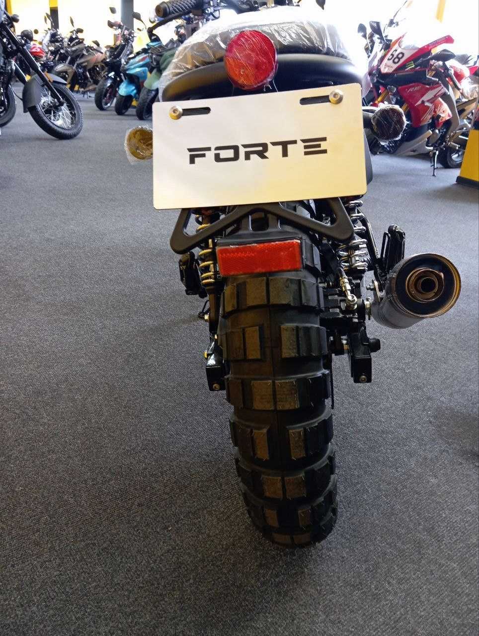 Мотоцикл FT250-F6 Forte
