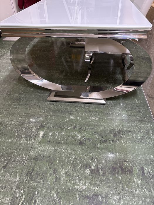 Mesa inox com tampo em vidro branco