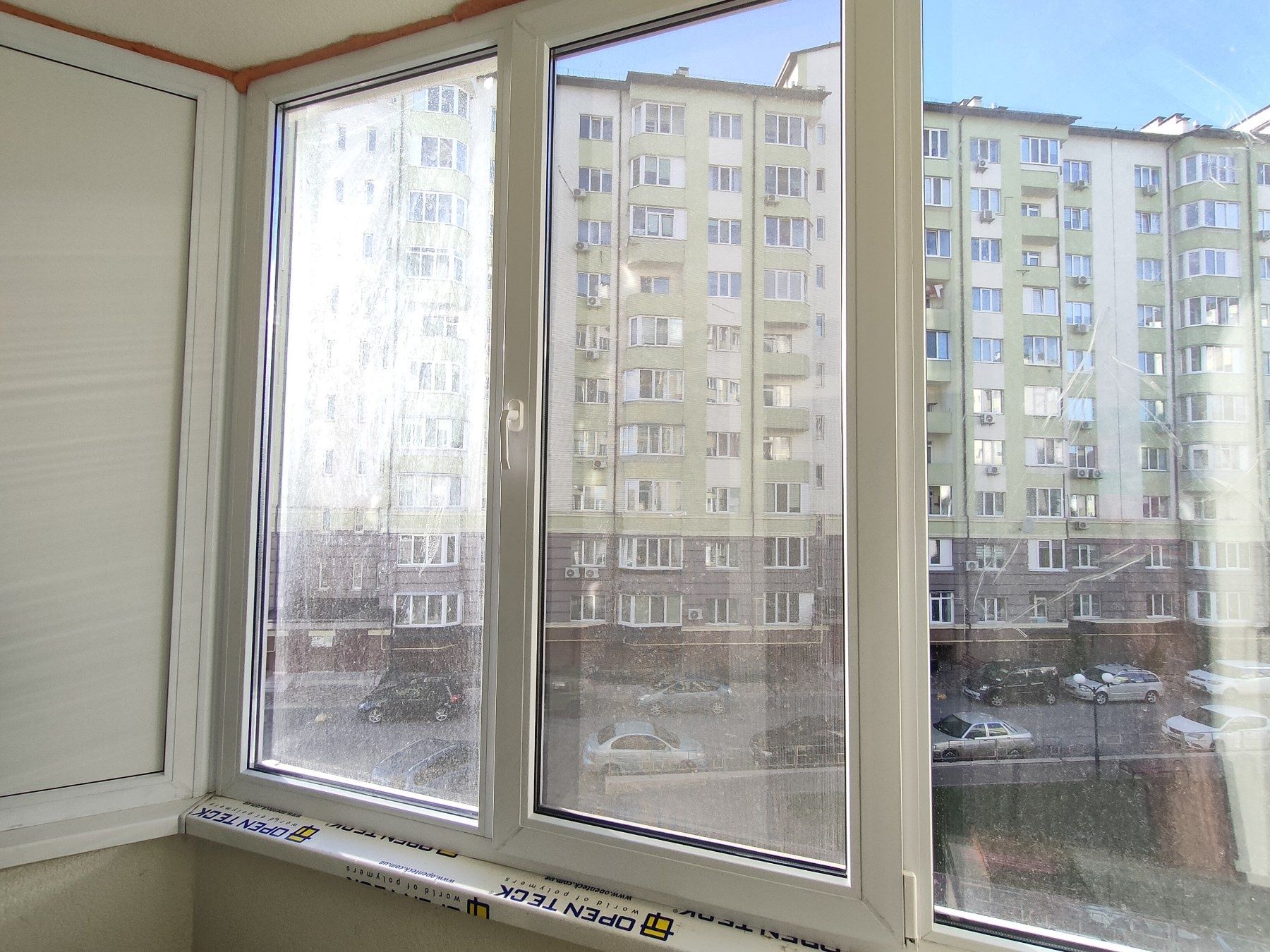 Продам 1кімтатну квартиру в Нових Петрівцях.