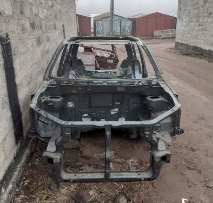 Разборка mitsubishi Outlander XL(2.4 3.0 ) , 1 (2.0 2 4) все цвета