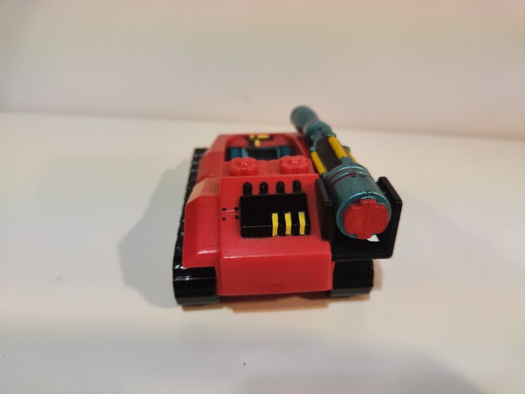 Lewis Galoob 1992 Micromachines z bots ballistic bomber