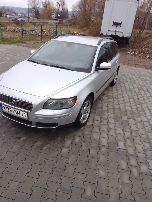 V 50 kombi 2.0 d. 2007