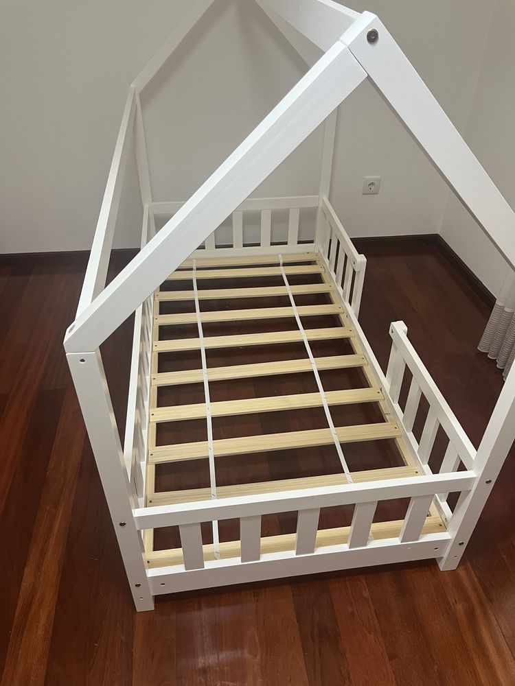Cama para criança + colchão